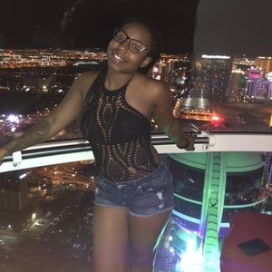 Meet your Posher, Jasmine